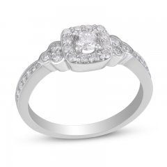 Diamond Ring 5/8 ct tw 10K White Gold