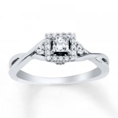 Diamond Engagement Ring 1/3 ct tw Princess-cut 10K White Gold