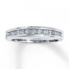 Previously Owned Band 5/8 ct tw Diamonds 14K White Gold