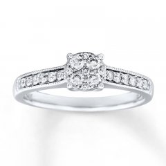 Diamond Engagement Ring 1/3 ct tw Round-cut 10K White Gold